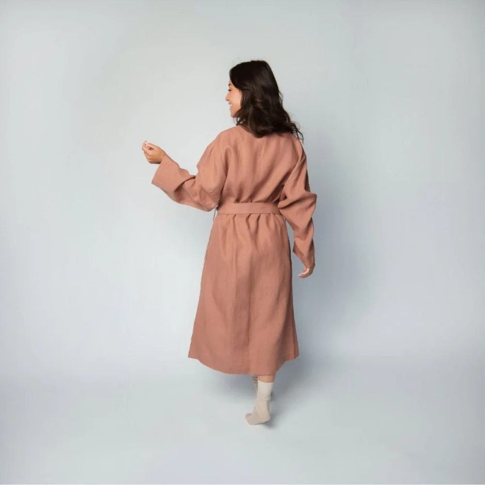 Parachute Linen Robe Clay - Picture 5 of 9